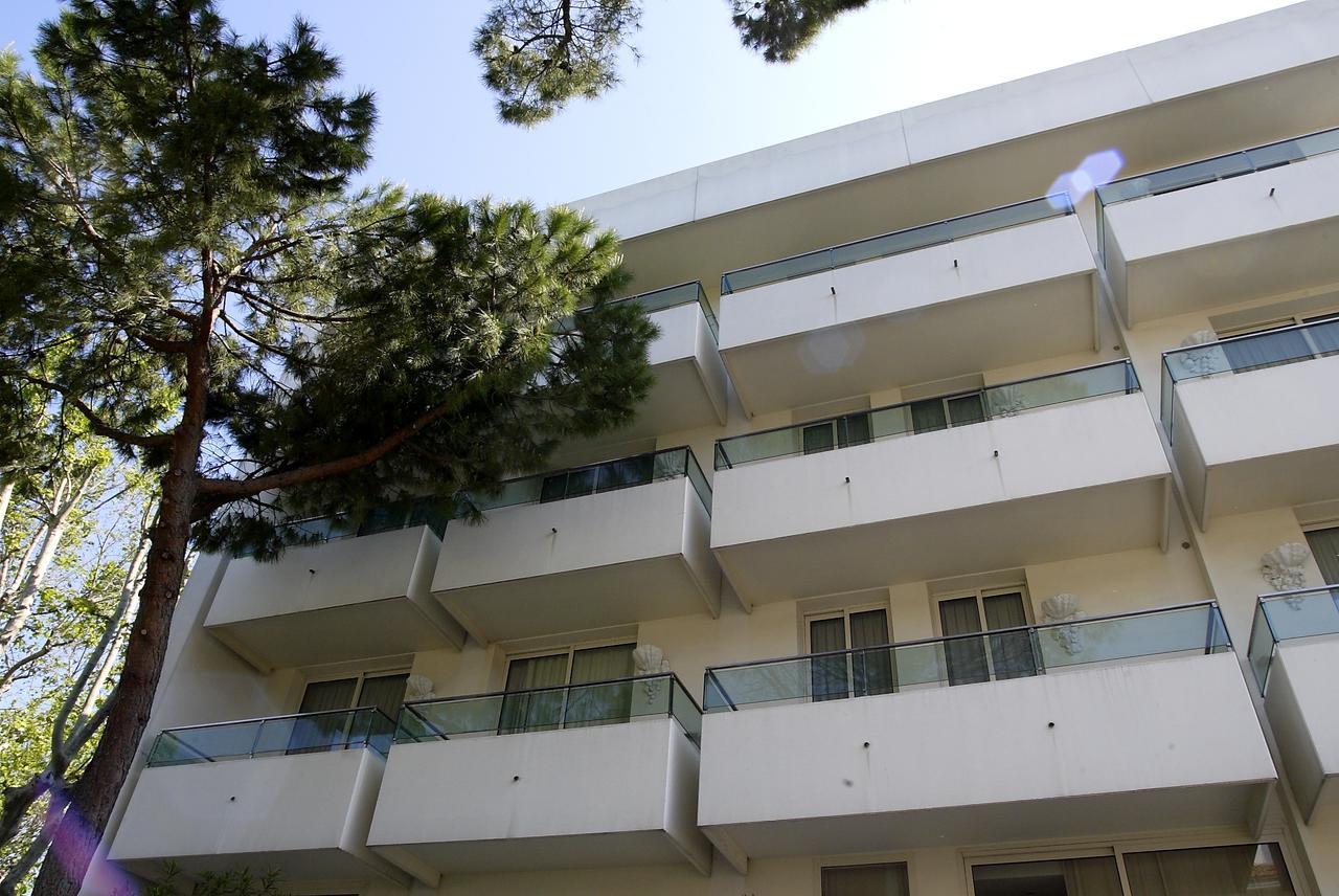 Hotel Luxor Rimini Exterior foto